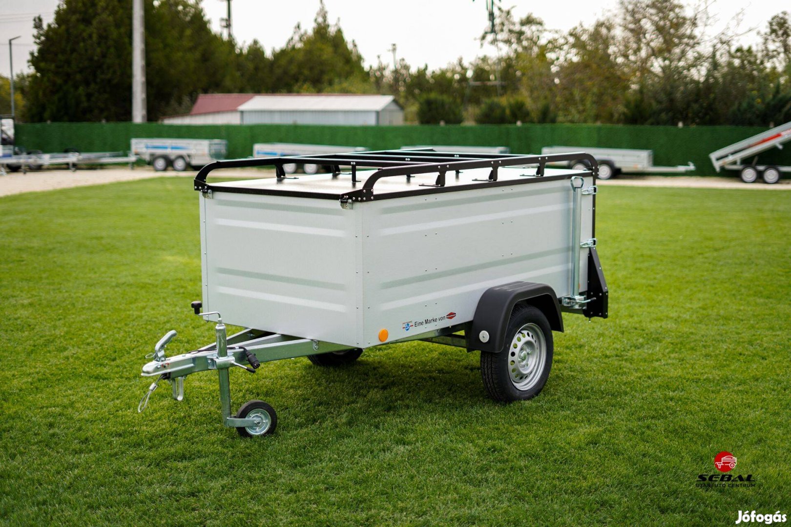 Új dobozos német (fék nélküli) utánfutó akciósan most 676.000 Ft
