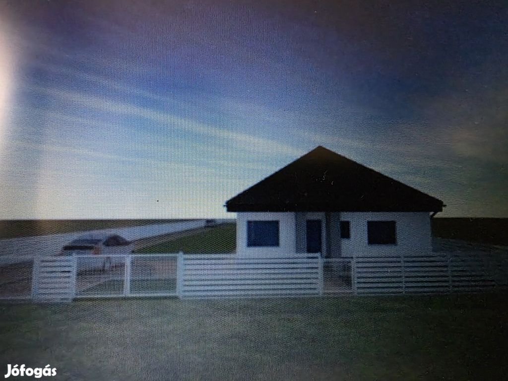 Új építésű családi ház Perkátán