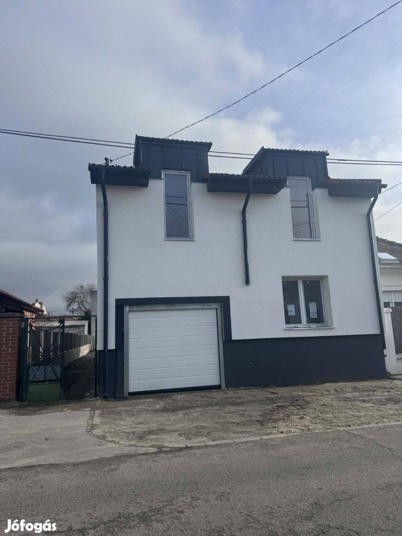 Új építésű családi ház eladó a XV. kerületben- Berezedi Pál