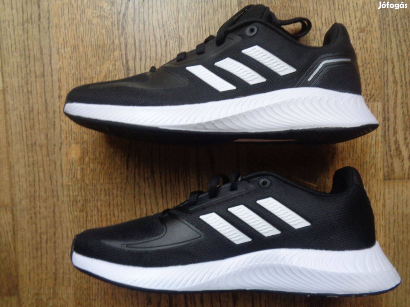 Új eredeti Adidas 39-es 39 gyerekcipő futócipő utcai cipő többféle