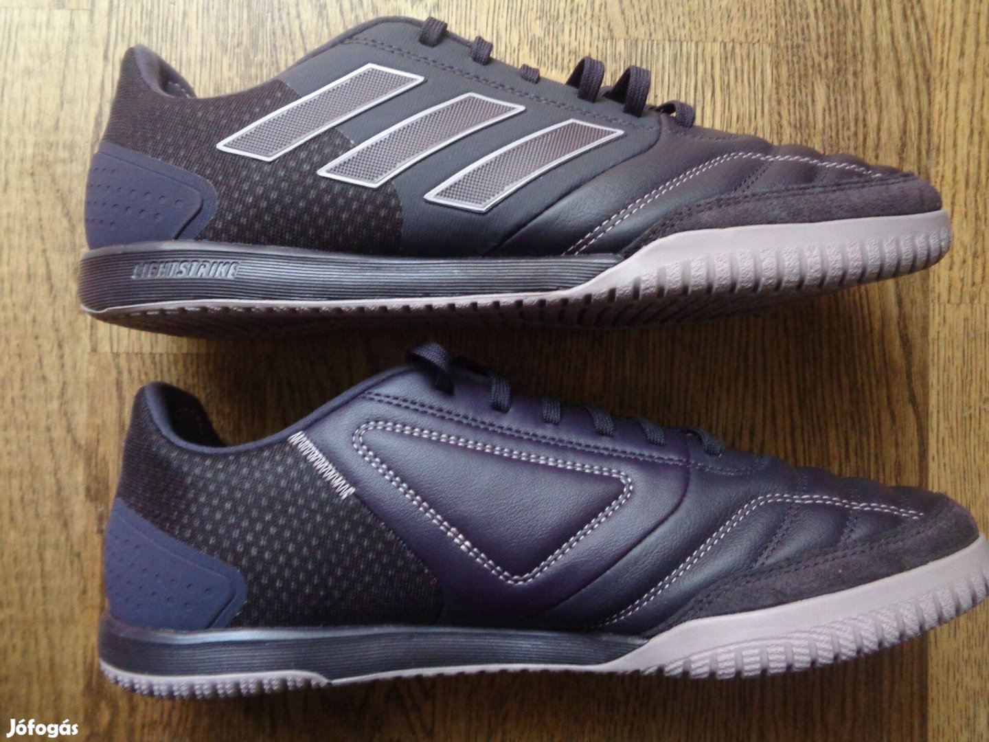 Új eredeti Adidas 42 2/3-os 42,5-es férfi profi terem focicipő cipő