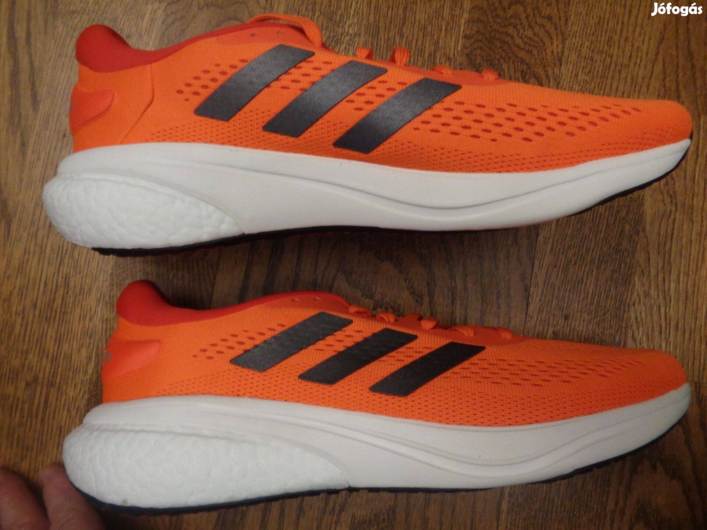 Új eredeti Adidas Supernova 2 M, Ozweego 44-es férfi prémium futócipő