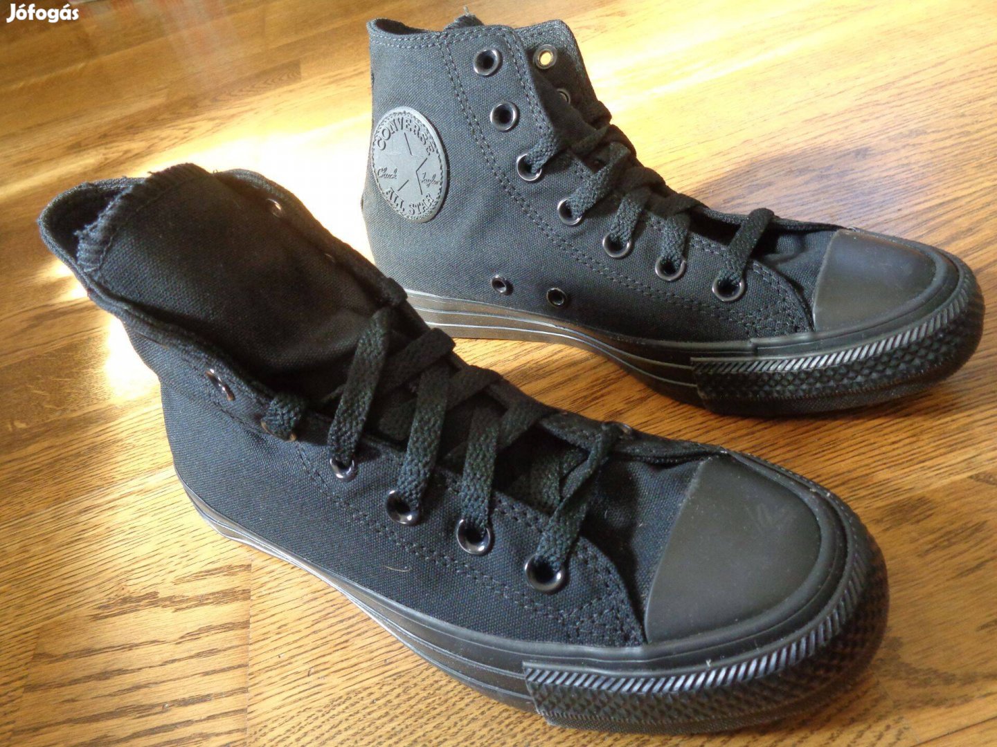 Uj eredeti Converse 41 5 es 41 5 ferfi magas szaru ciposportcipo Gyomro Cipok Jofogas