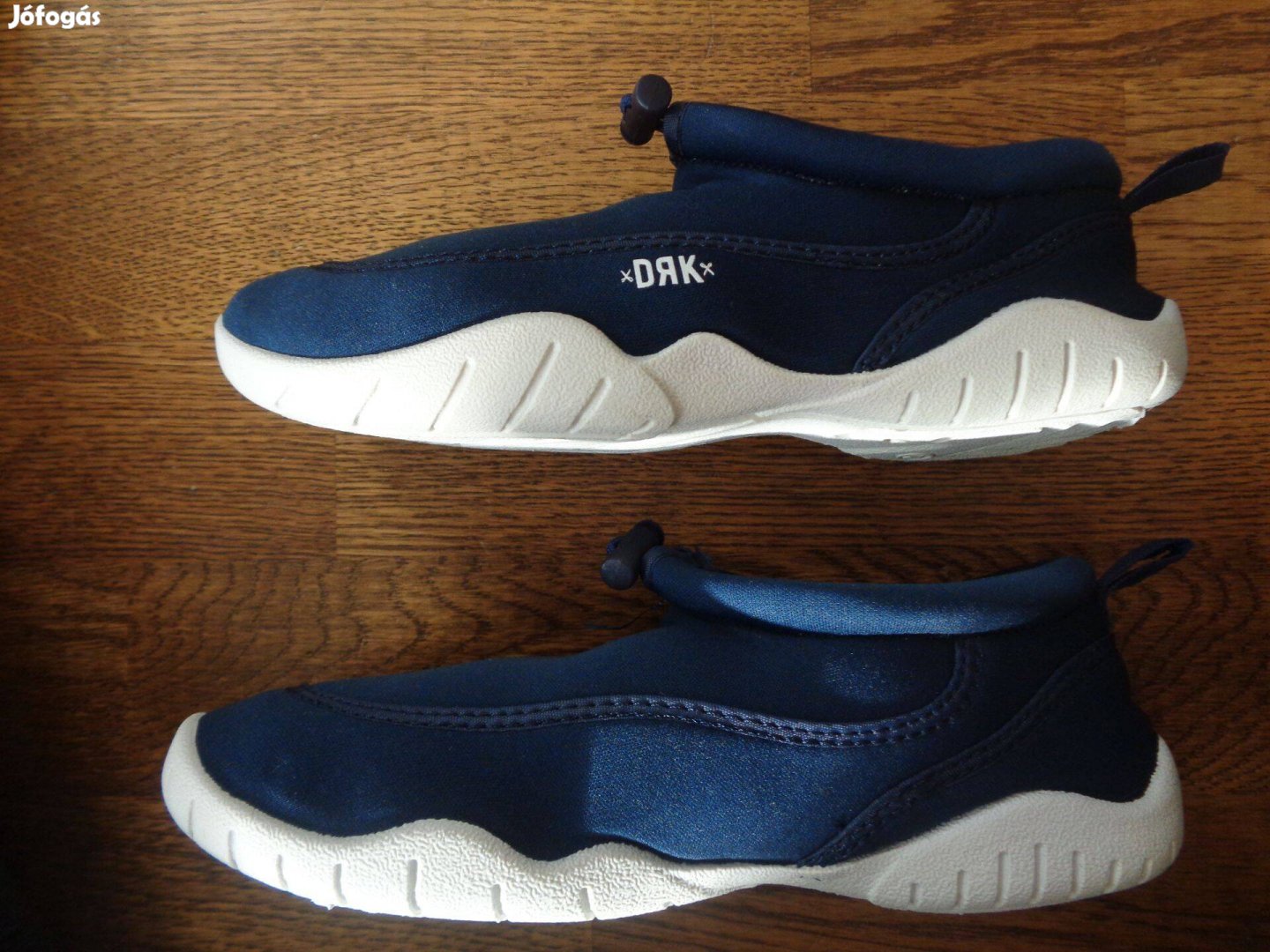 Új eredeti Dorko DRK Aquatic 32-es 32 gyerekcipő utcai cipő 2 színben