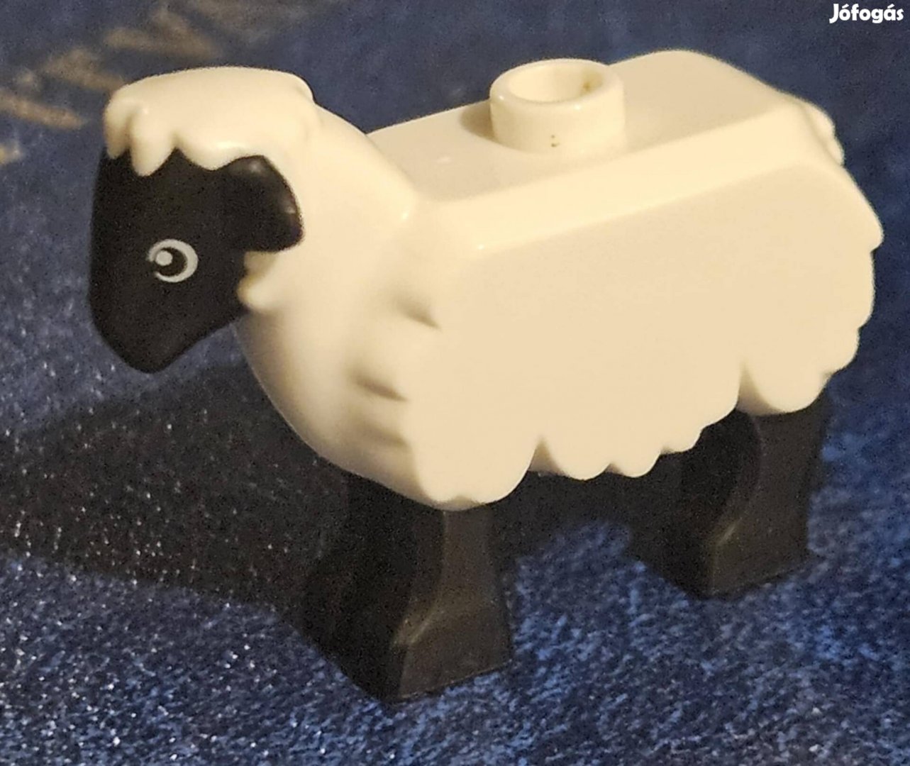 Új eredeti Lego figurák és állat figurák.