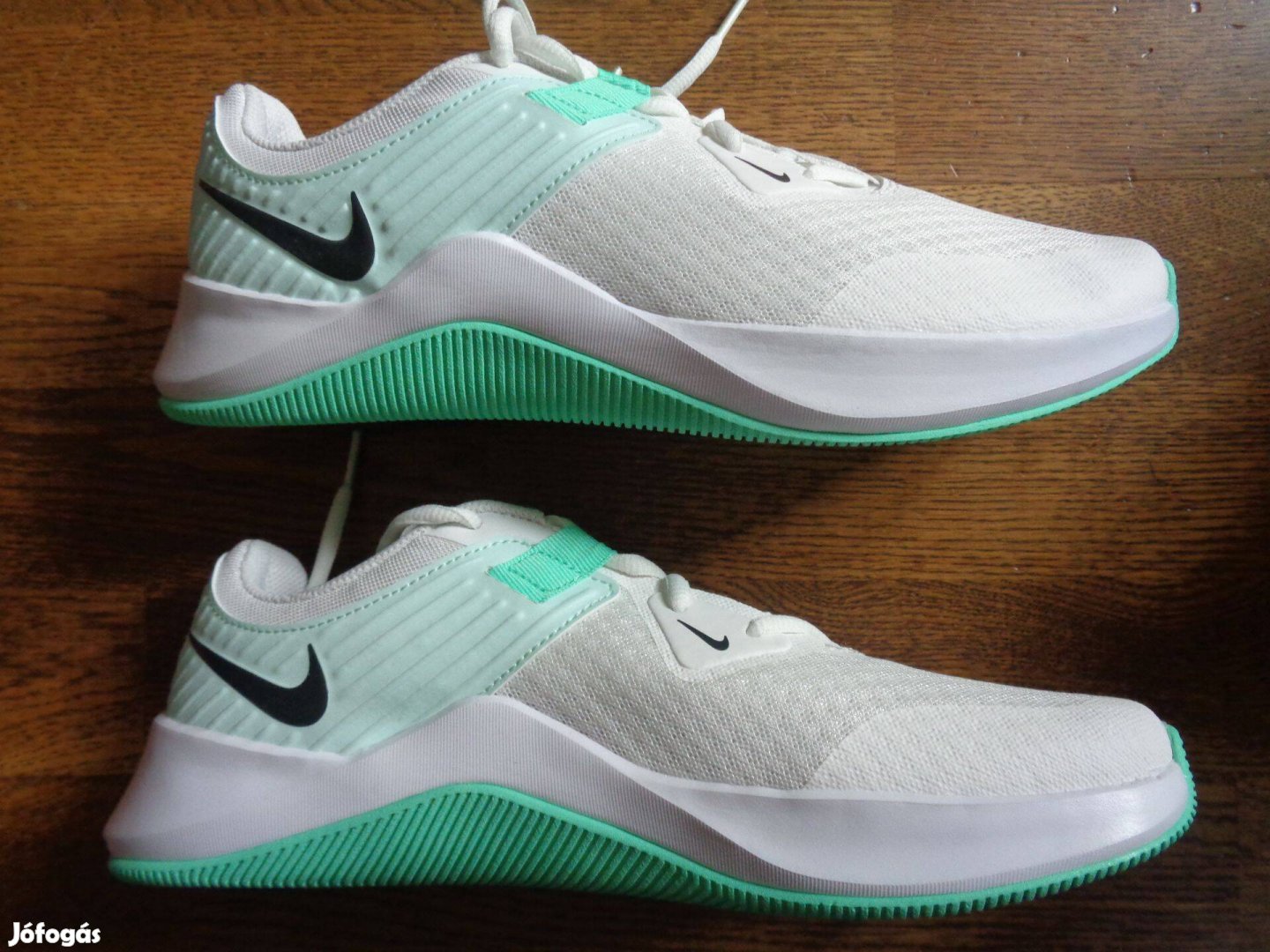 Új eredeti Nike MC Trainer 41-es 41 női prémium sportcipő utcai cipő