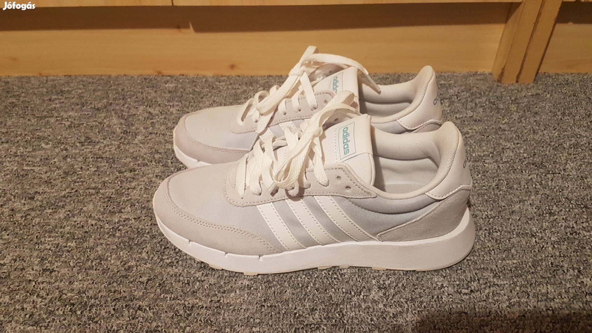 Új eredeti adidas szabadidő cipő, 37,5