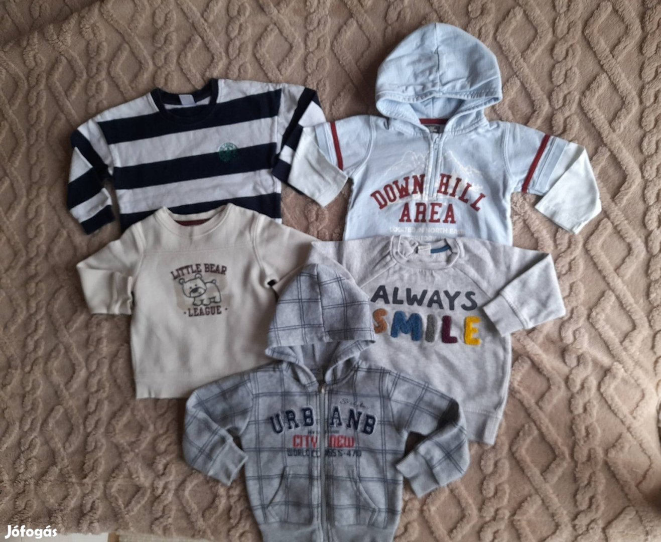 Új és újszerű pamut kisfiú pulóver felső csomag 1-3 éves