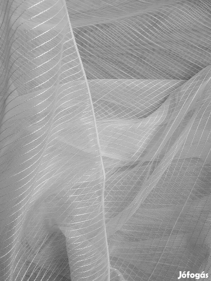 Új fehér csíkos fényáteresztő függöny Ólomzsinórral (15m x 265 cm)