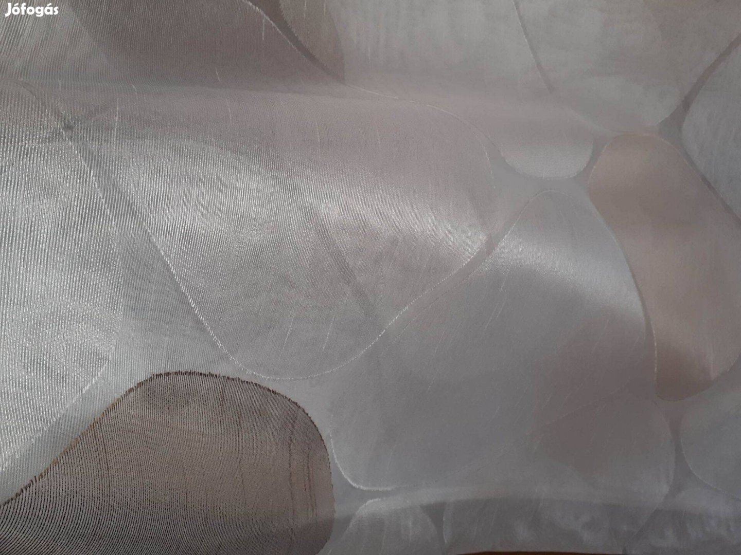 Új fehér nagy foltmintás függöny (10m x 3m)