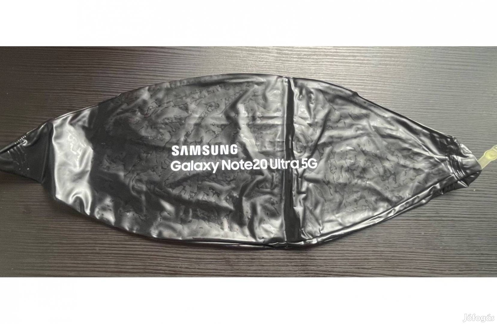 Új fekete Samsung strandlabda