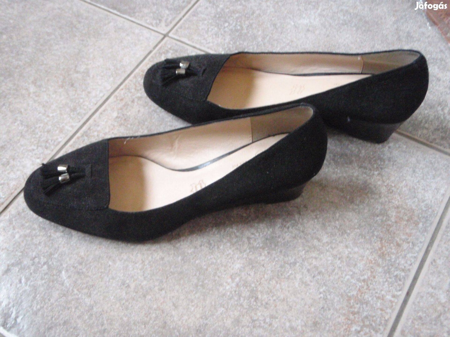 Új fekete telitalpú valódi velúr bőr cipő női 39-es 39