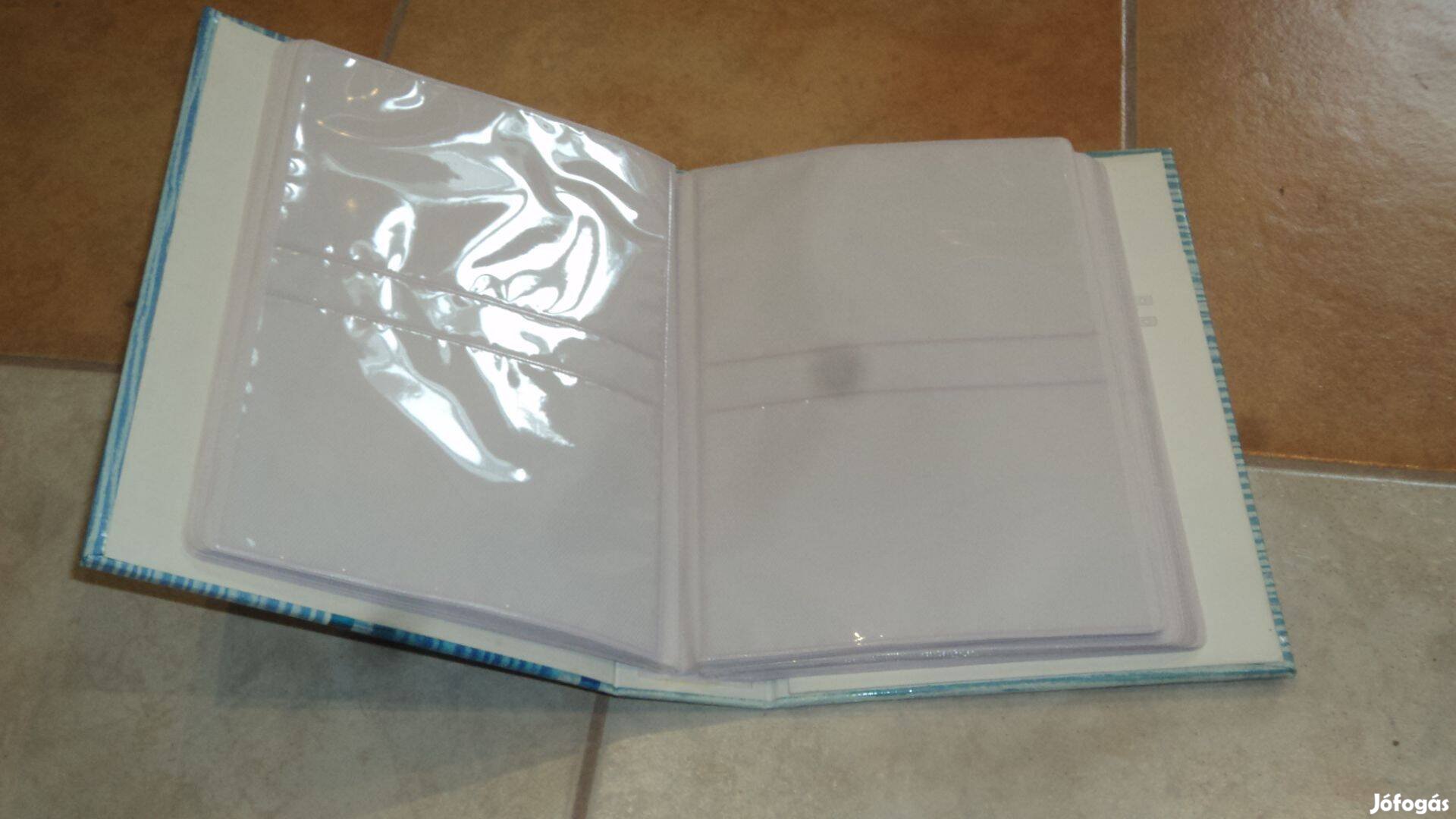 Új fényképtartók Csomagban