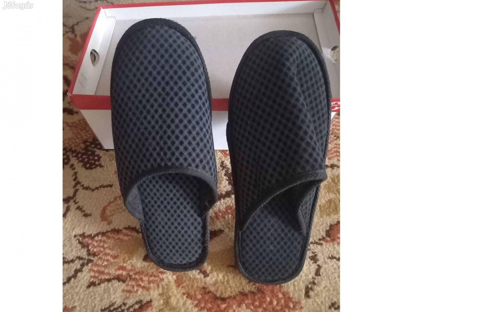 Új férfi házipapucs