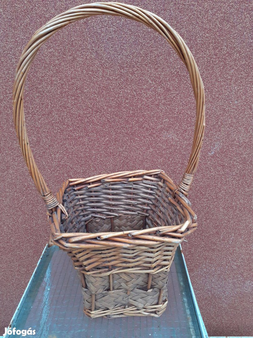 Új fűzfa ajándék kosár masszív 25x25cm