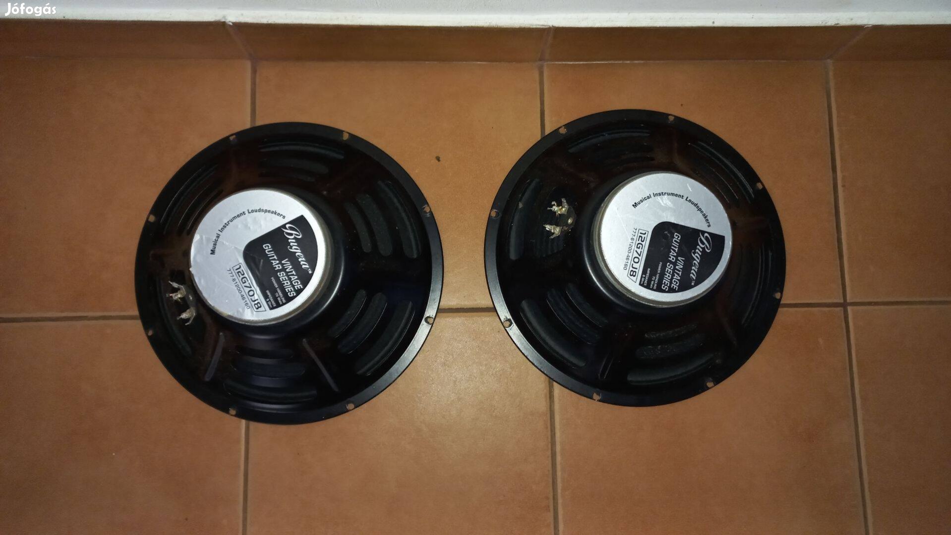 Uj gitárhangszorópár 12col 70w 8 ohm