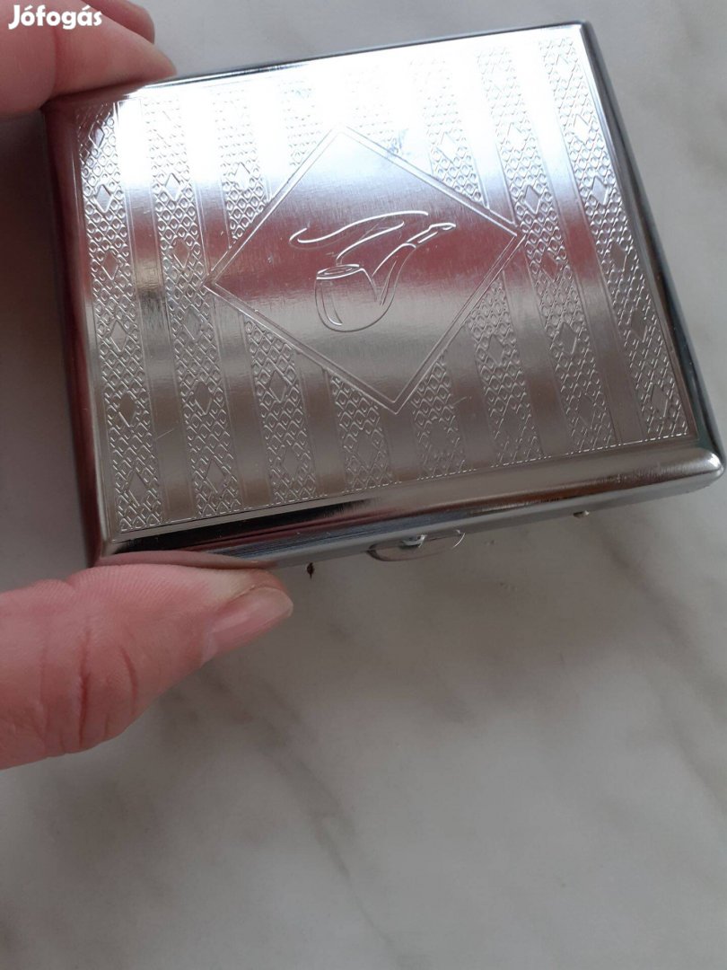 Új gravírozott fém cigaretta tartó férfiaknak