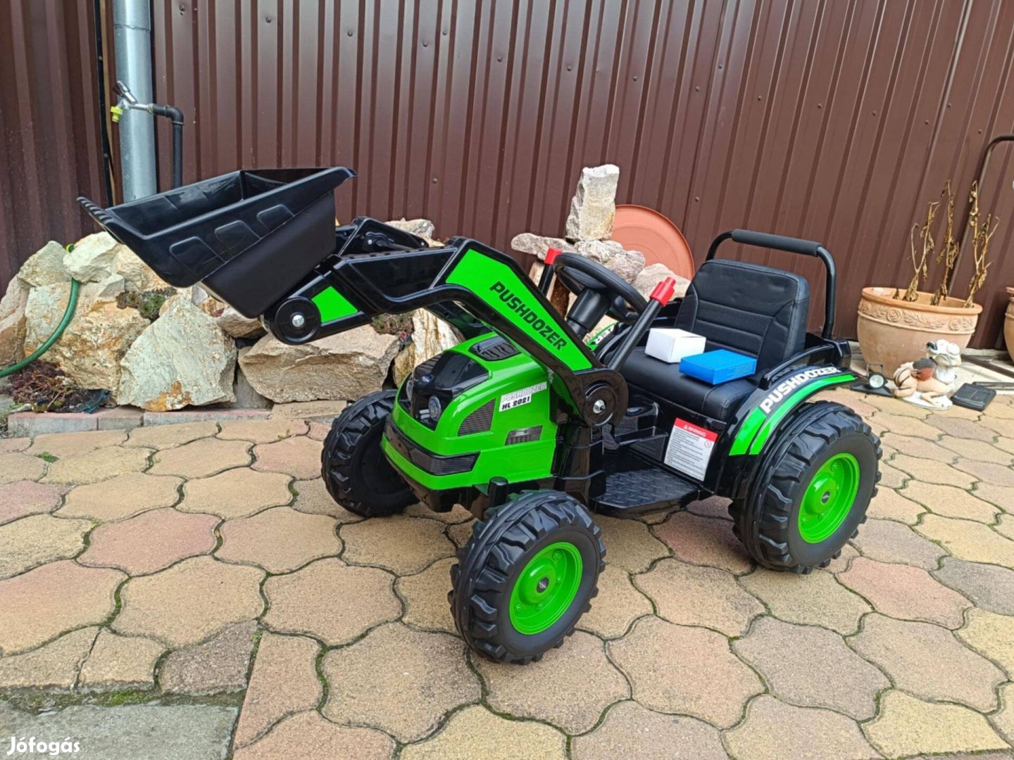 Új gyerek akkus elektromos nagyméretű markoló traktor gumi kerék bőr