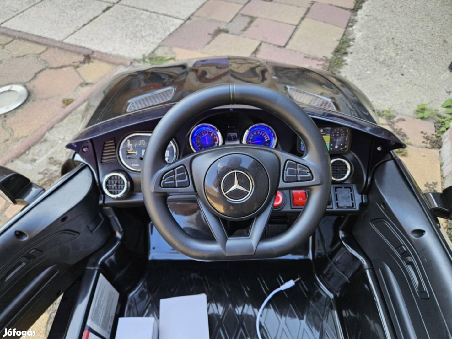 Uj gyerek elektromos Amg Mercedes 