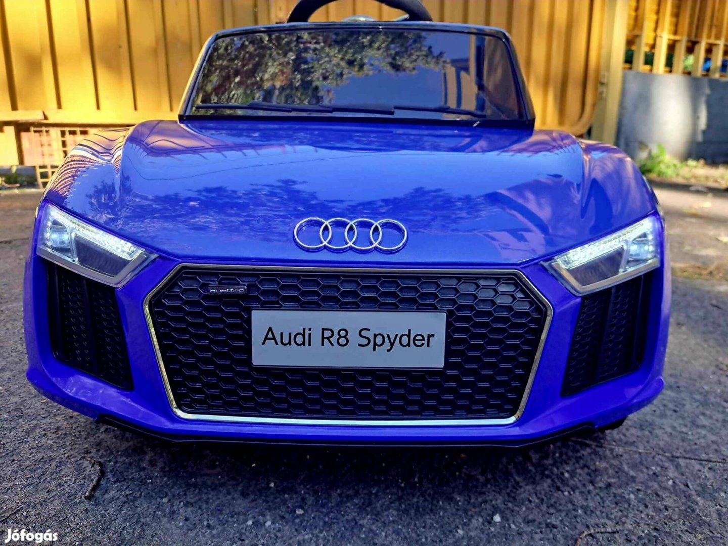 Új gyerek elektromos Audi R8 syder 