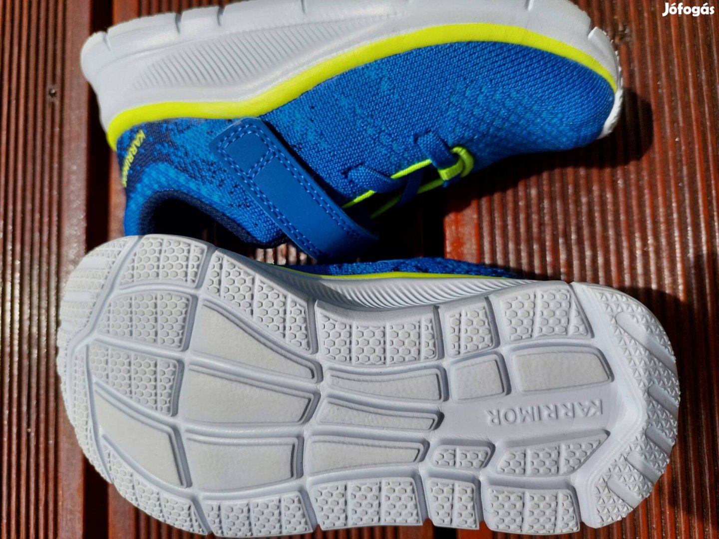Új gyerek sportcipő 27