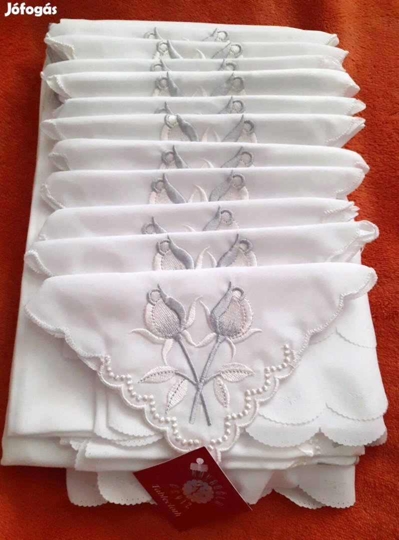 Új hímzett asztali szett - terítő abrosz 200140 cm 12 db
