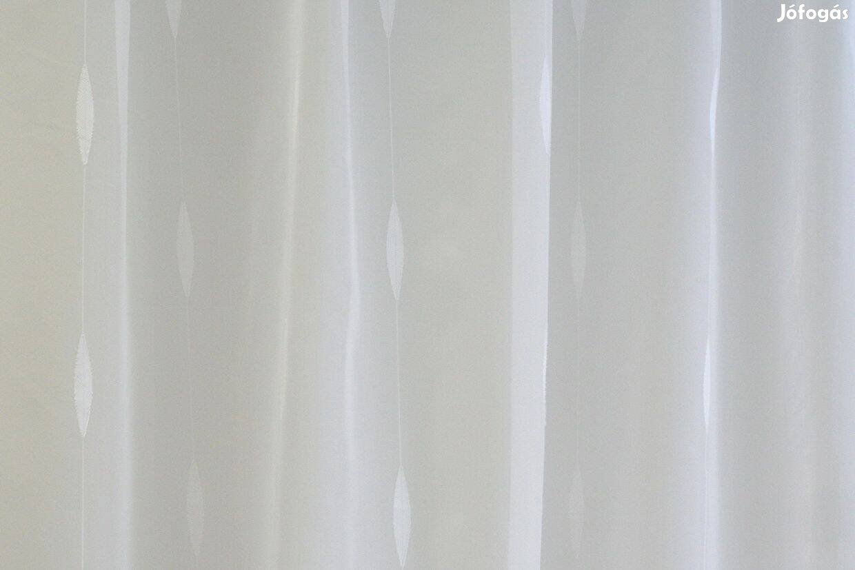 Új hófehér nyírt mintás függöny Ólomzsinórral (8m x 175 cm)