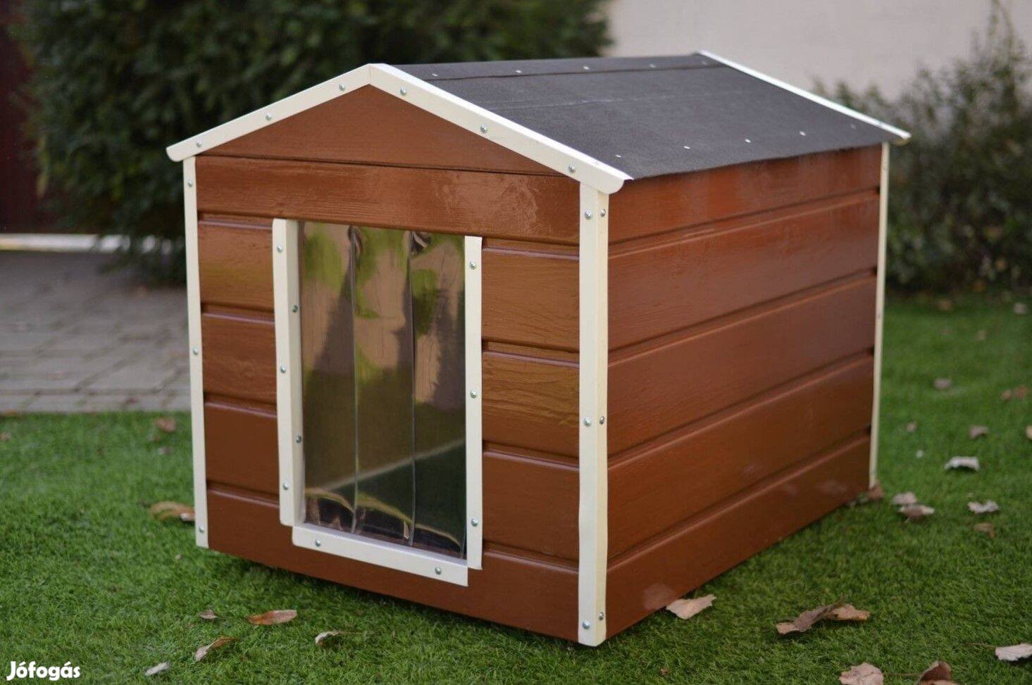 Új hőszigetelt, nyitható tetős kutyaház