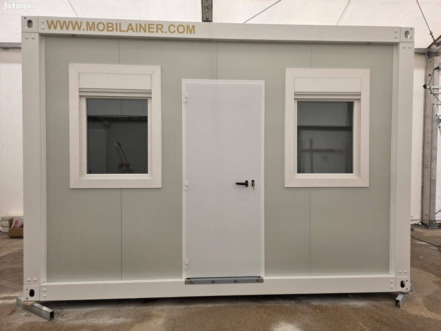 Új irodakonténer komplett vizesblokkal