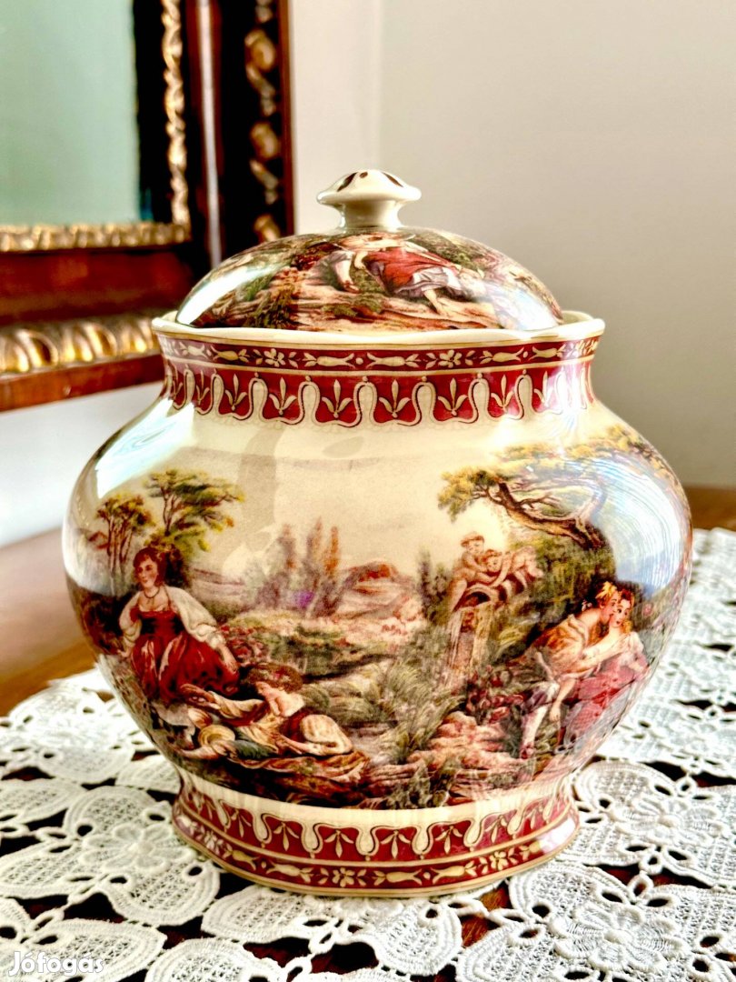 Új jelenetes nagyméretű porcelán fedeles bonbonier