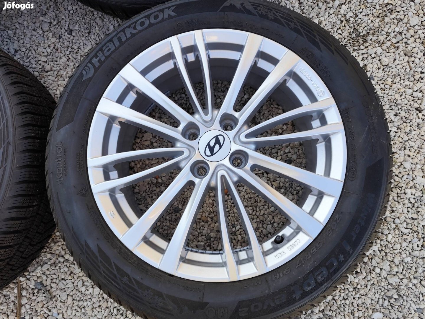 Új kia stonic hyundai bayon gyári alufelni 4x100 17"