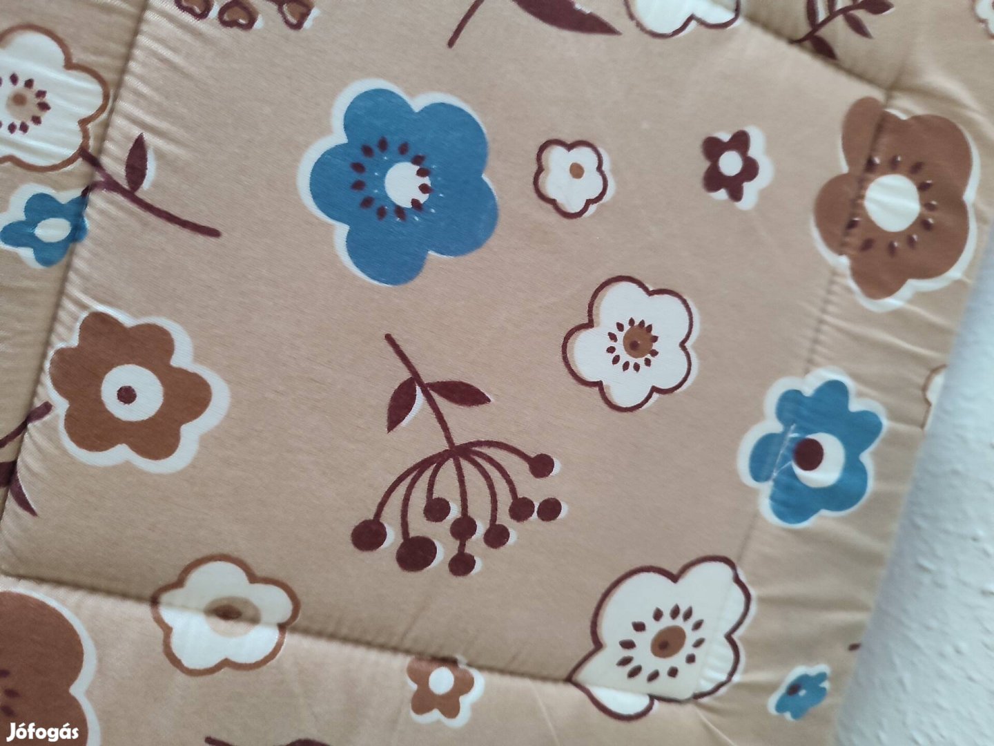 Új konyhai ülő párna