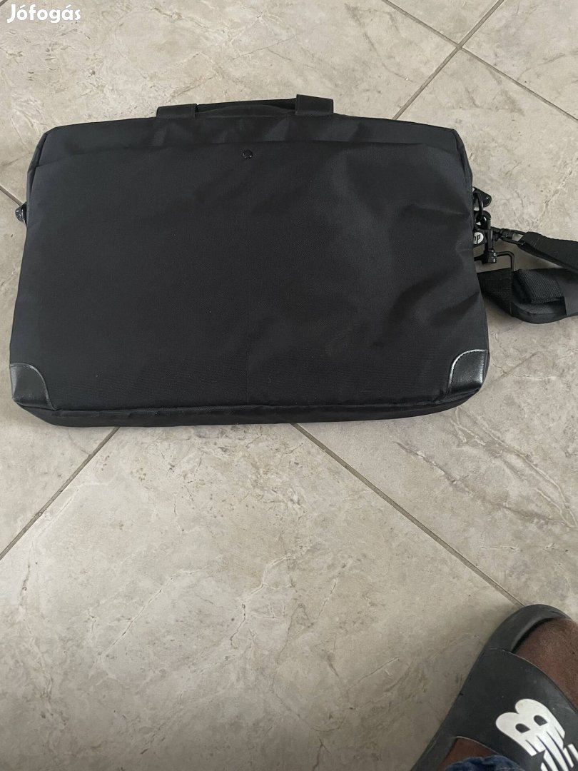 Új laptop táska