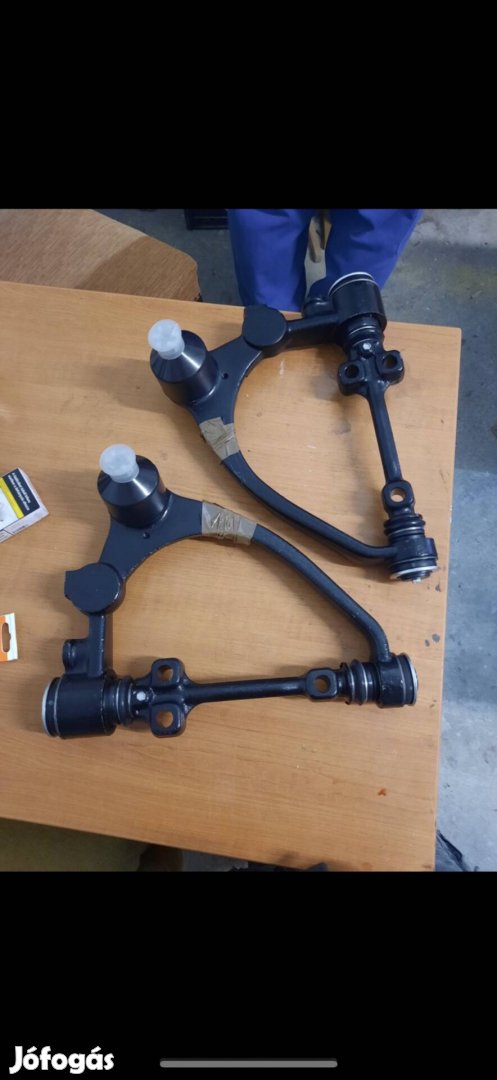 Új lengekarok felsők Dyna Toyota