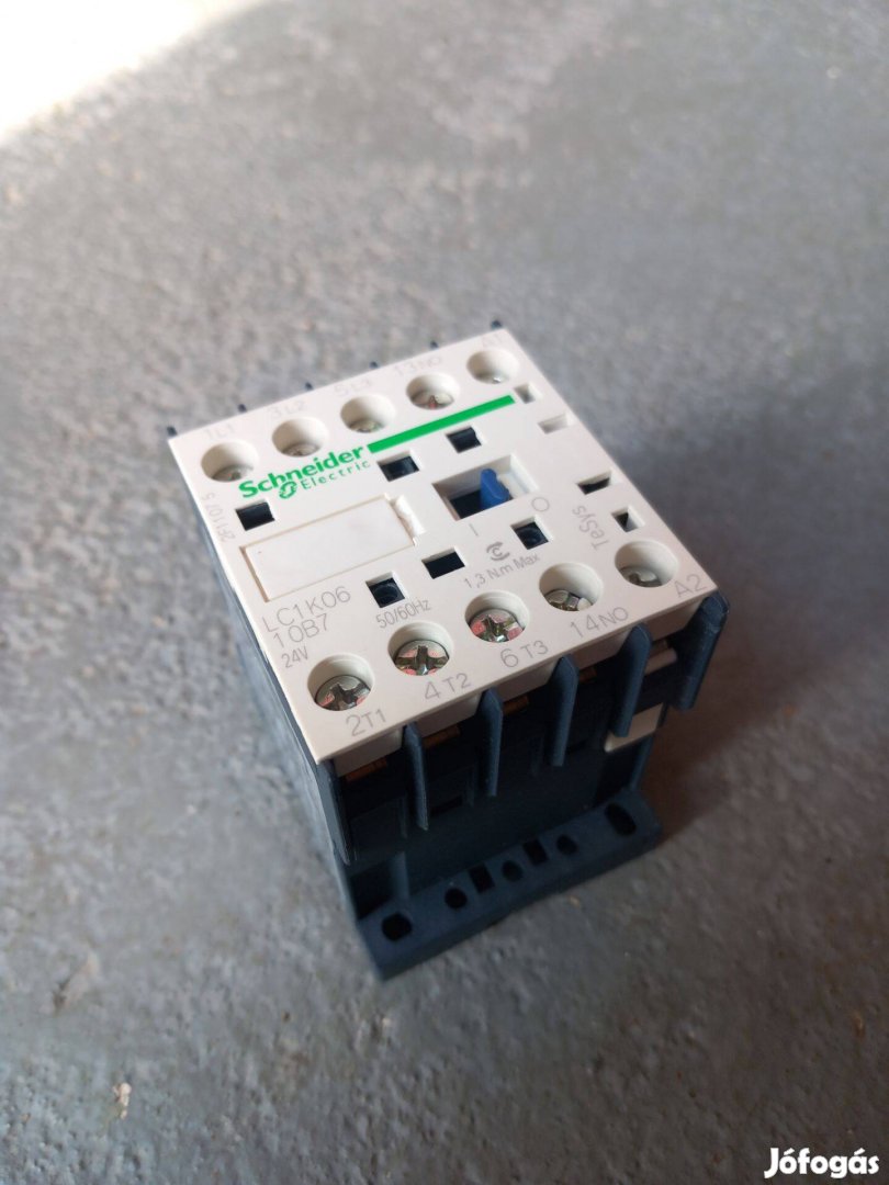 Új mágneskapcsoló Schneider LC1K0610B7 24VAC