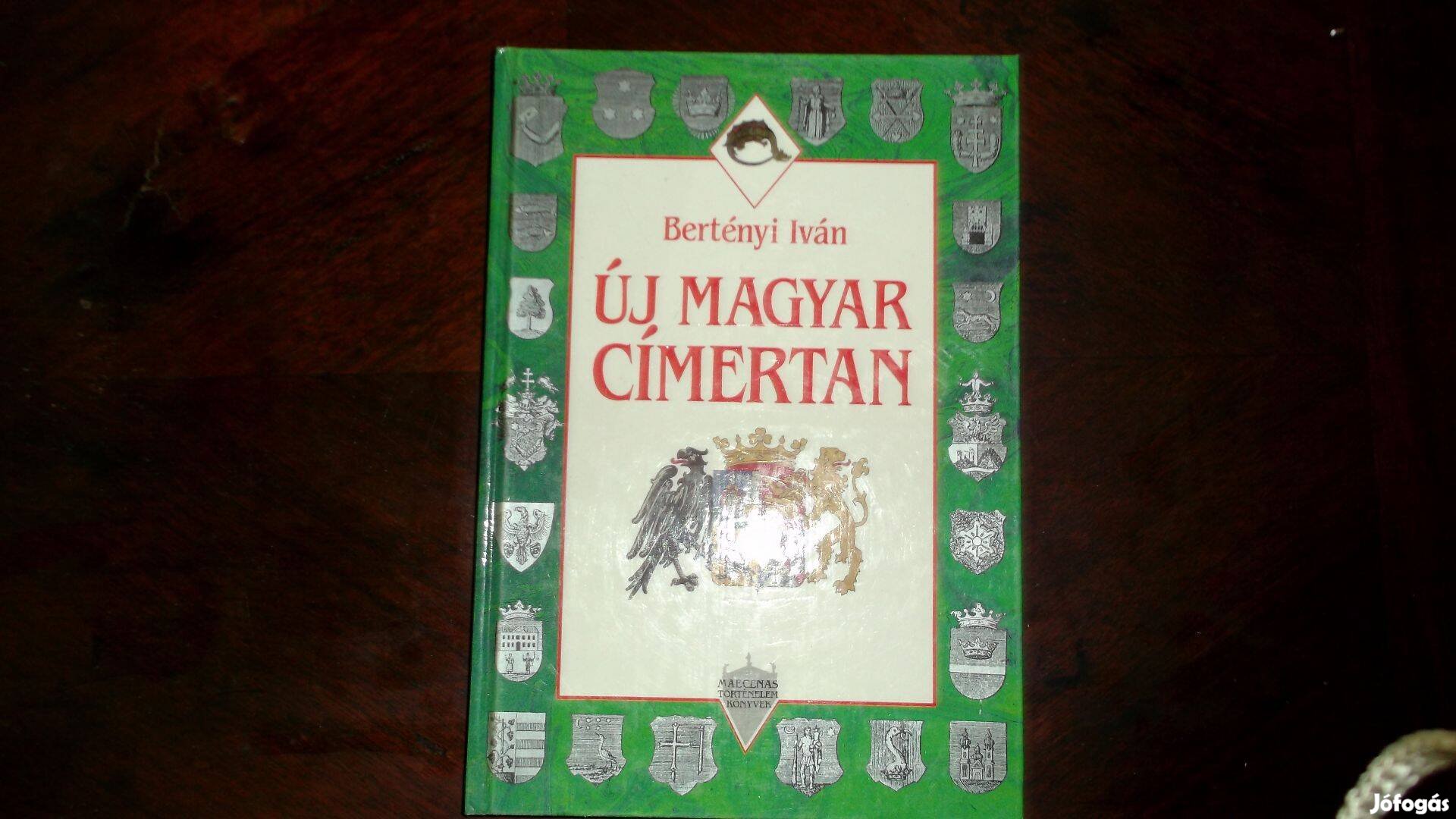 Új magyar - Címertan