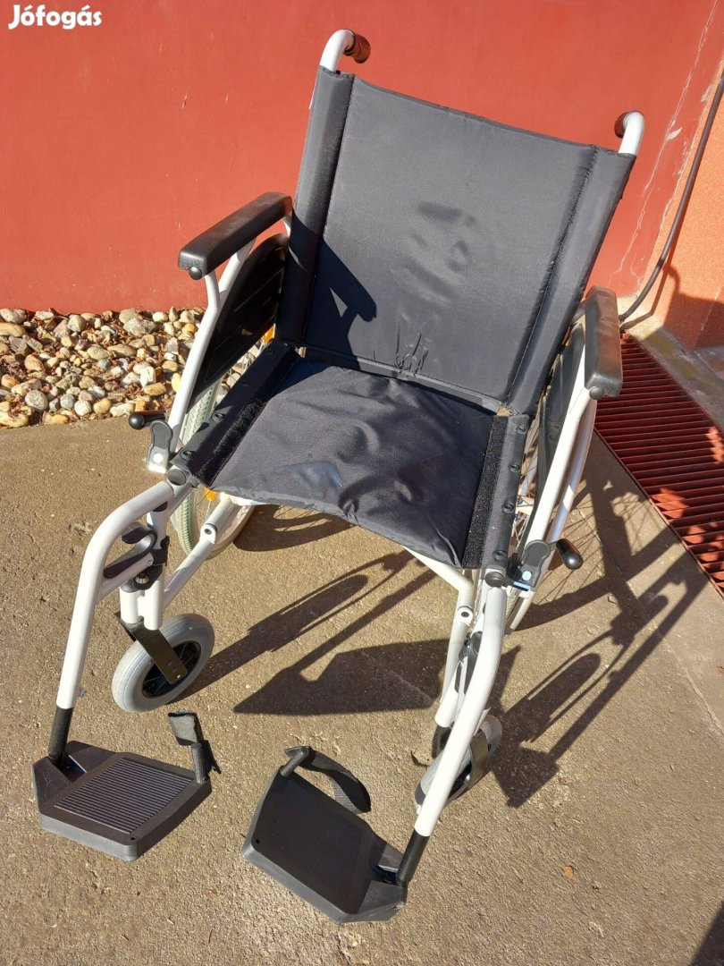 Új minőségi összecsukható állítható Rehab kerekes szék