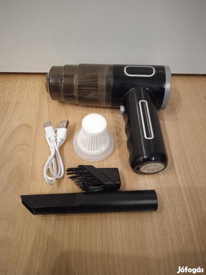 Új morzsa porszívó tartozékokkal