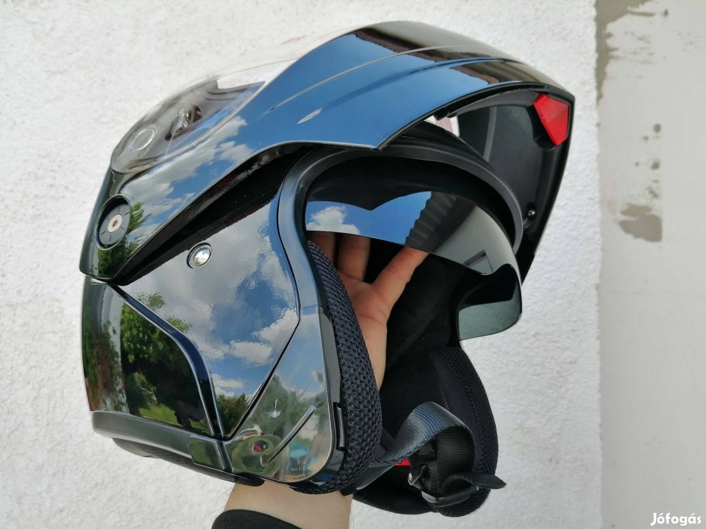 Új motoros bukósisak L méret 57-58 cm