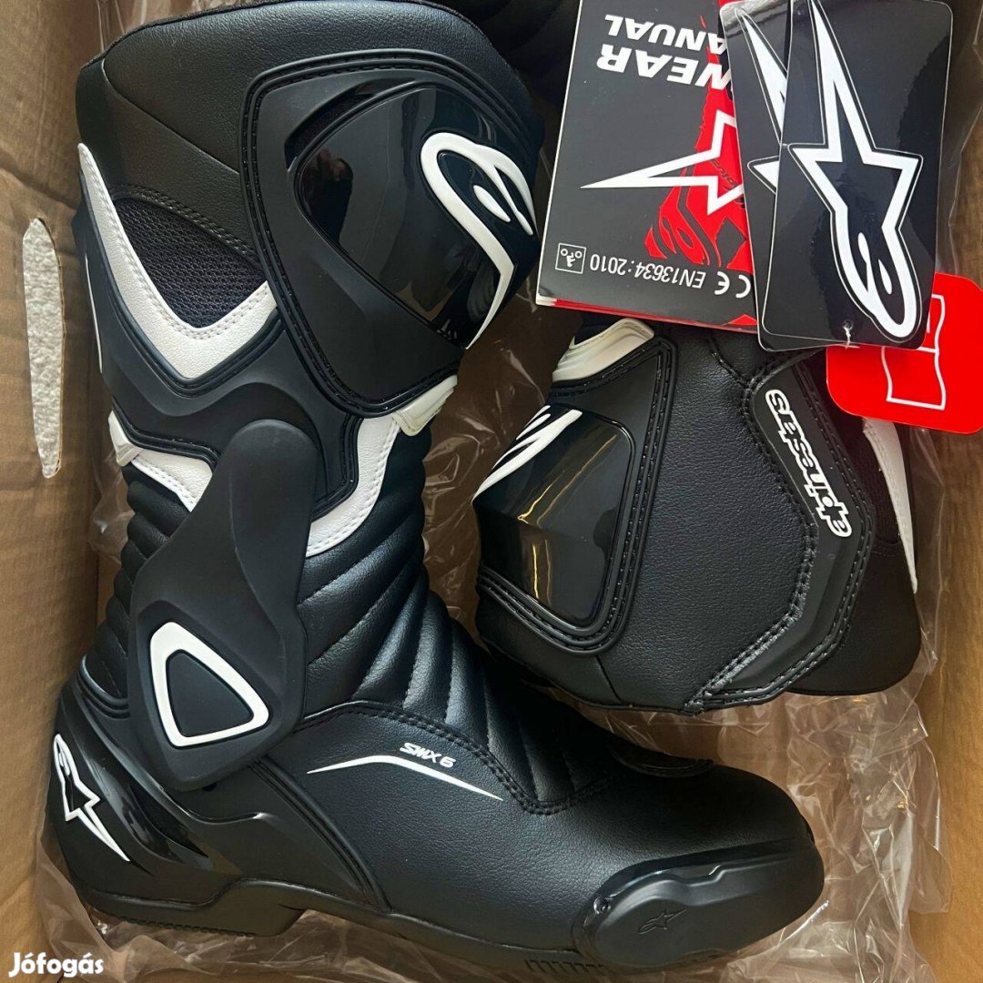 Új motoros csizma Alpinestars Smx-6 V2 BW 41