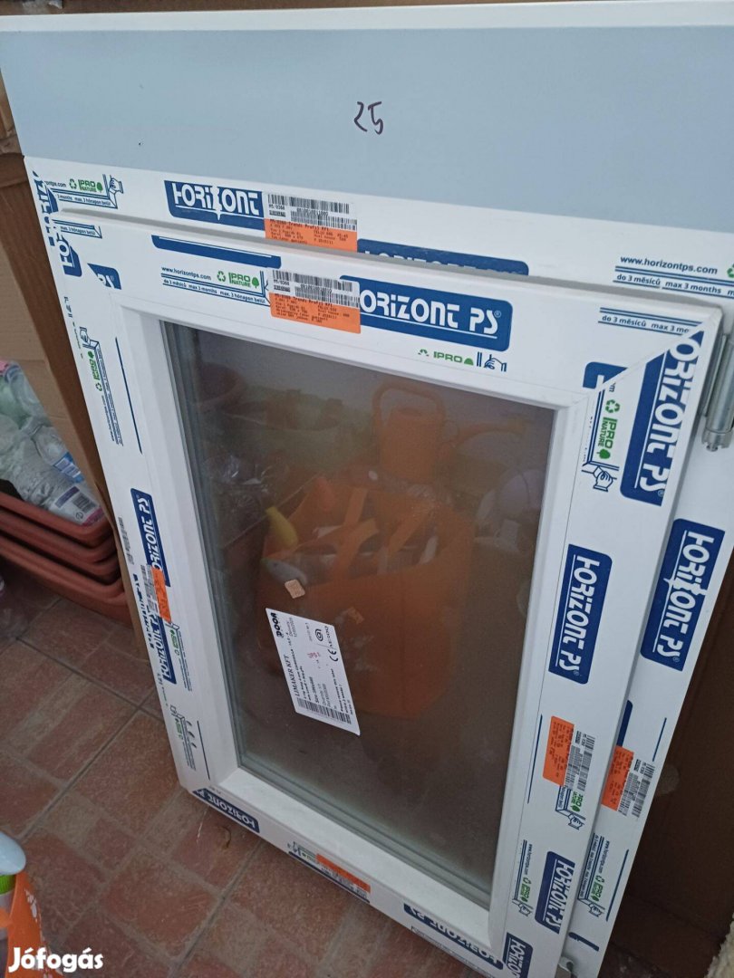 Új műanyag ablak méretpeobléma miatt 129×60-as Eladó!