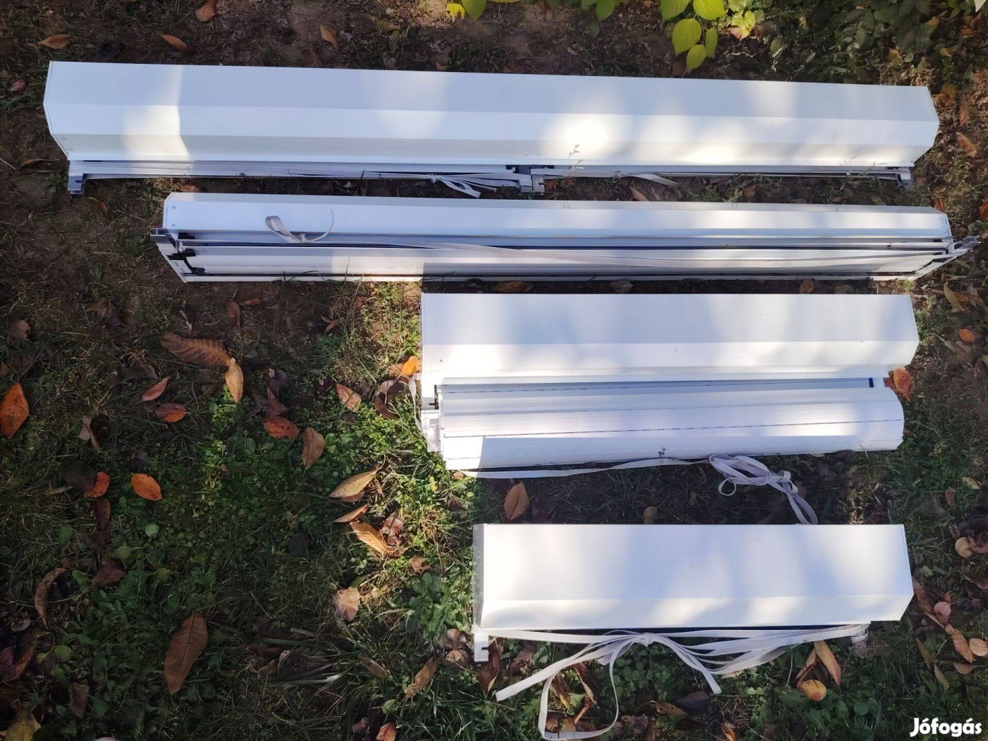 Új műanyag redőnyök, lehetőleg együtt