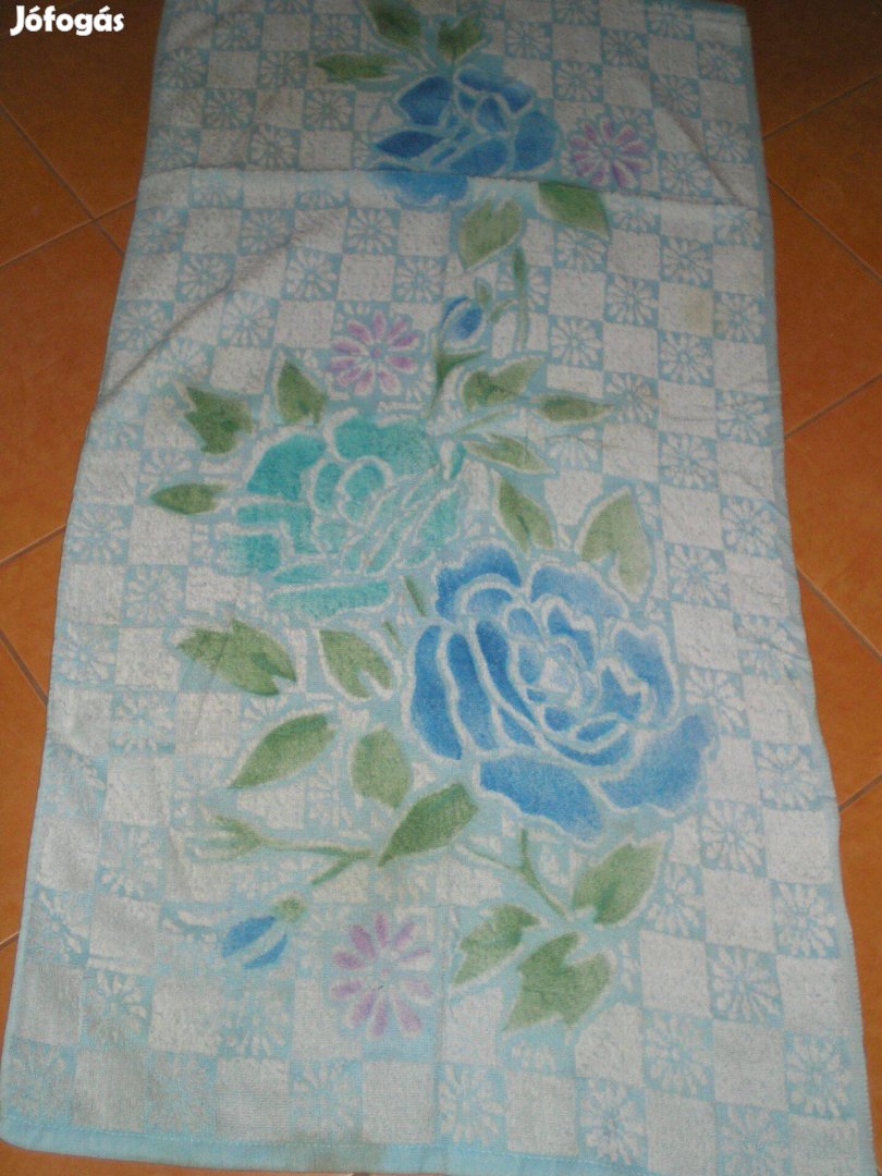 Új nagy törölközők 130 x 67cm, árdb háromféle színben