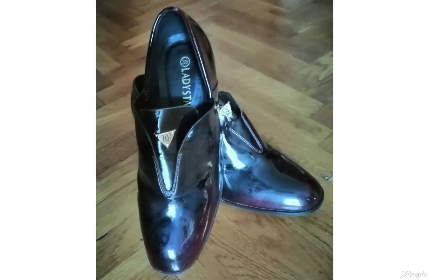 Új női Ladystar 39-es bokacsizma eladó