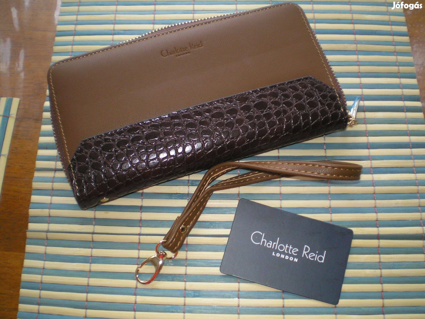 Új női nagy pénztárca clutch kétféle barna színnel