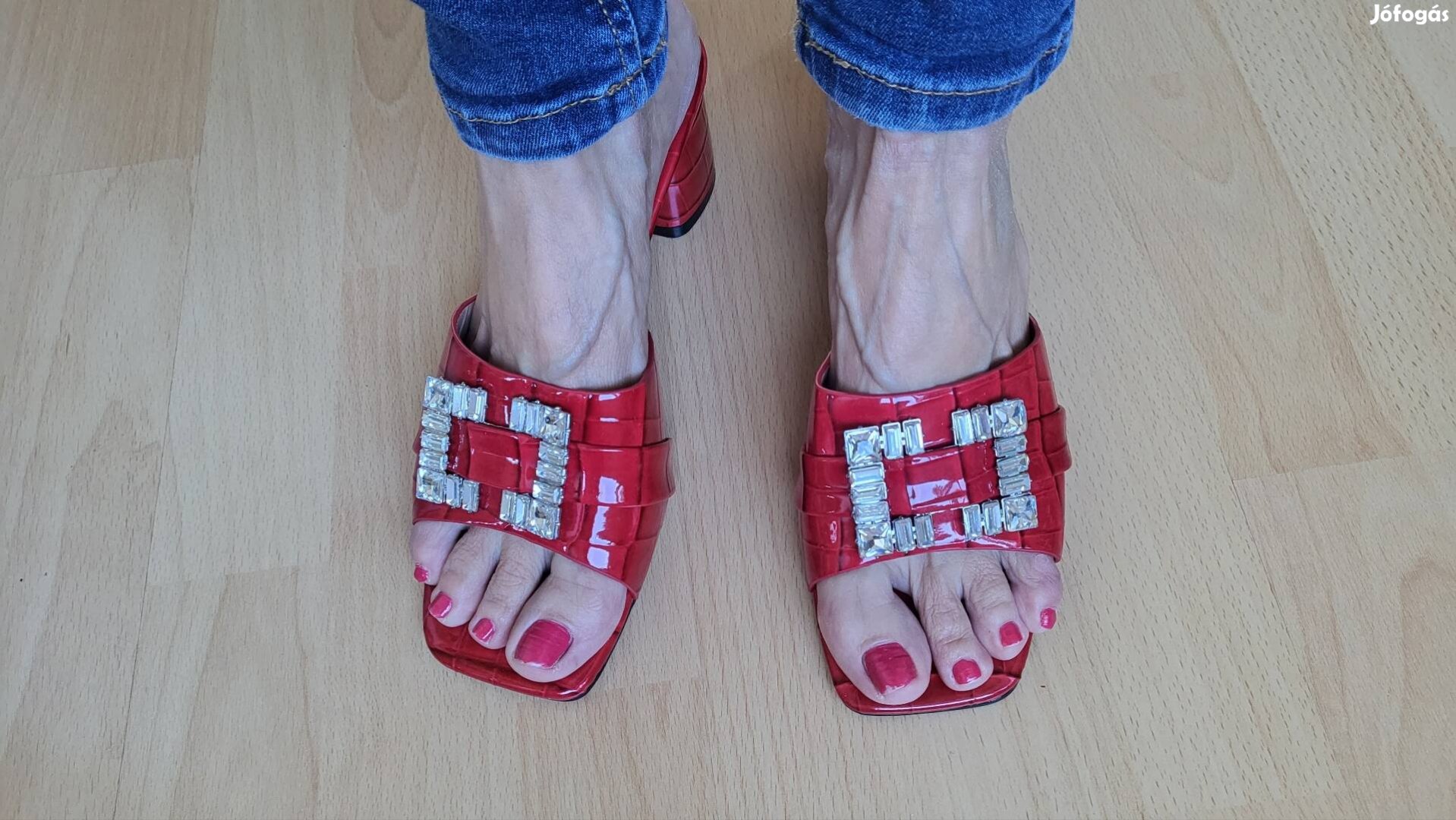 Új nyári piros lakk papucs női 39 cipő