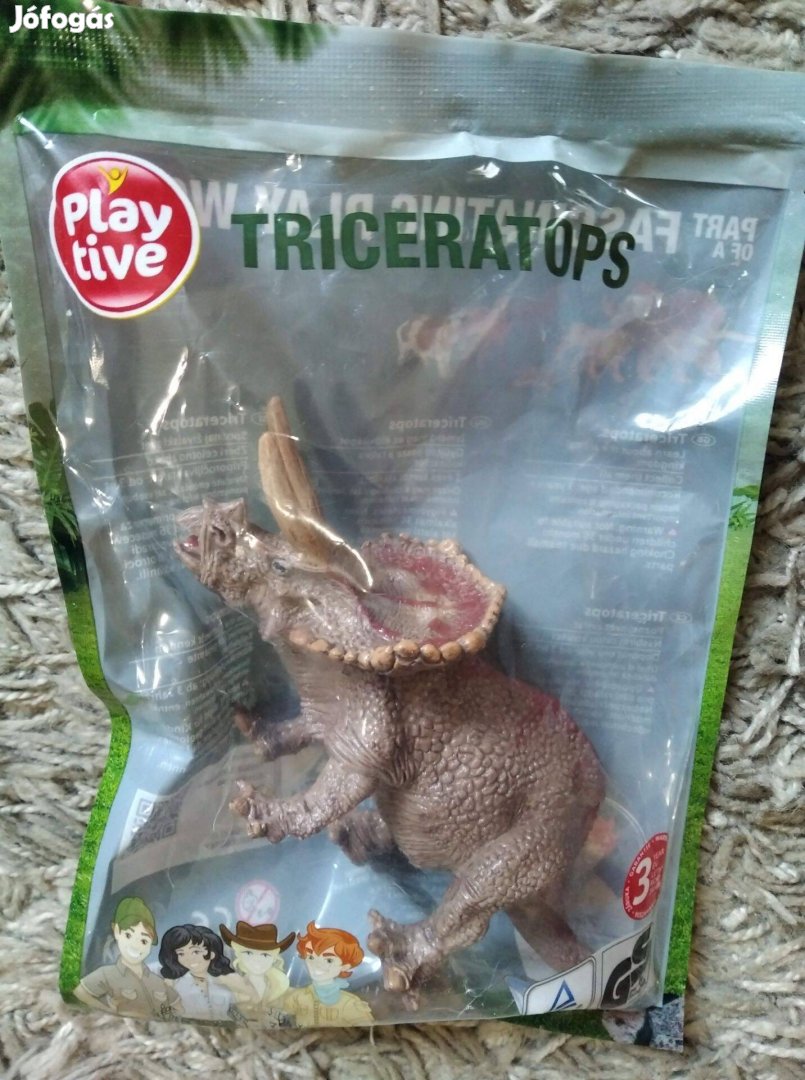 Új play tive dinoszaurusz triceraptops