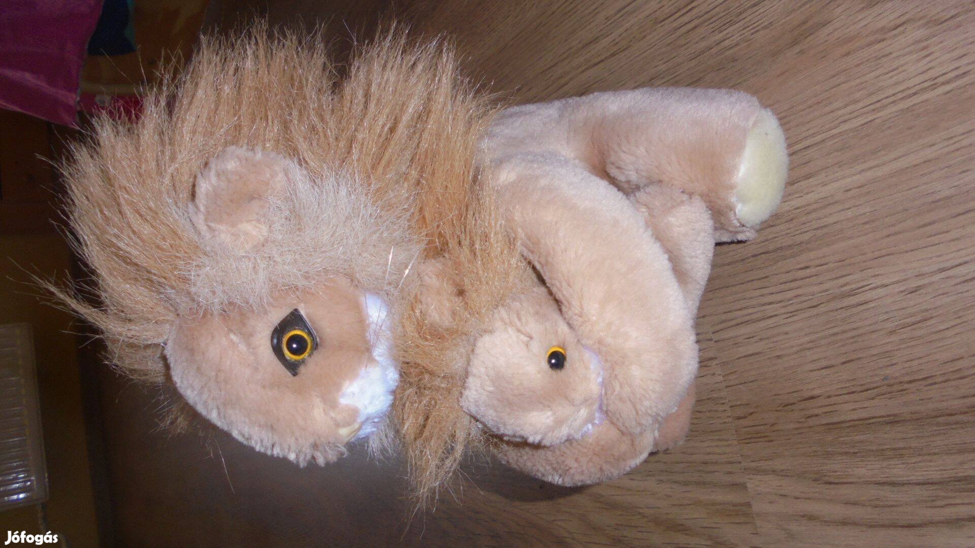 Új plüss hím oroszlán kicsinyével - 25 cm magas
