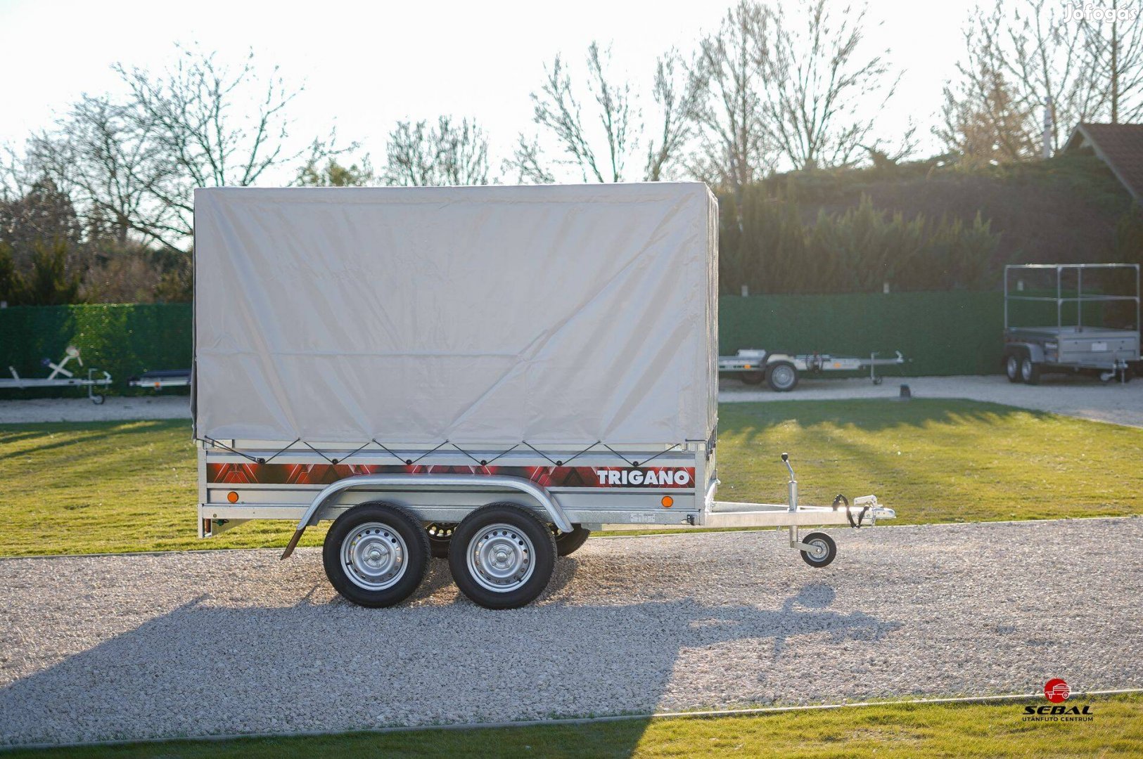 Új ponyvás utánfutó 265x150 cm rendszám most csak 887.000