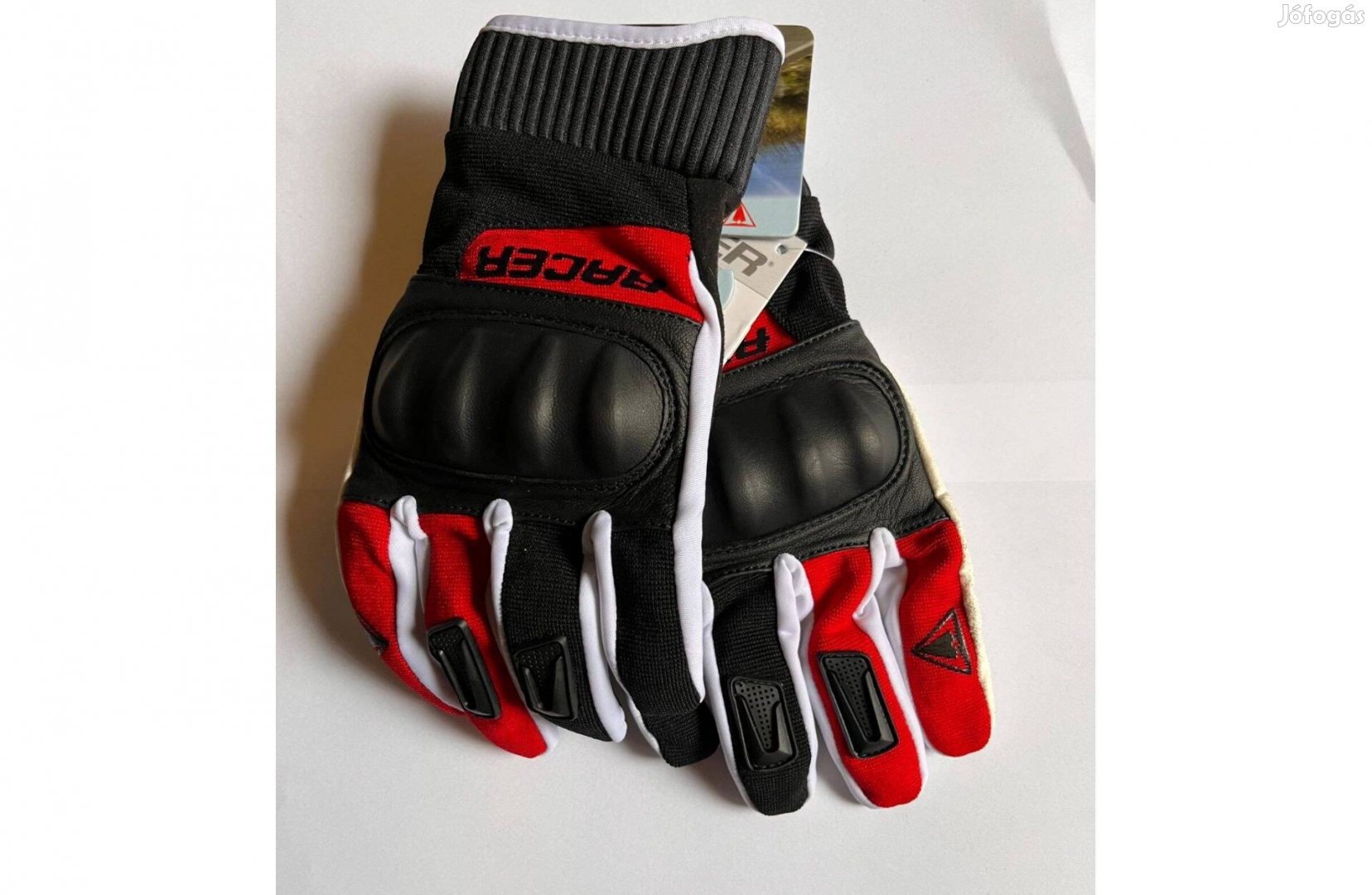 Új protektoros Racer motoros kesztyű ! Extra kényelmes !